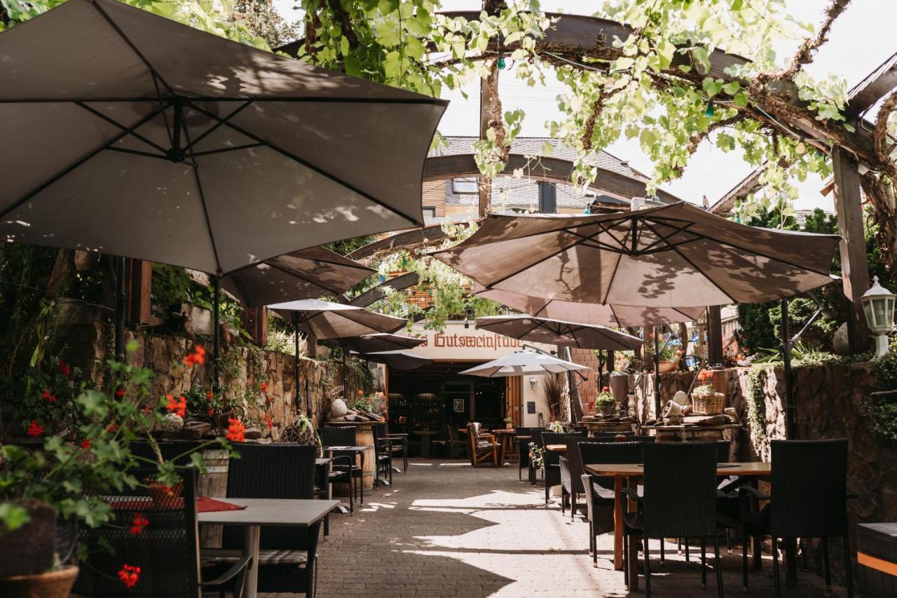 Wein- Und Gaestehaus Schwaab&Sohn Ерден Екстериор снимка